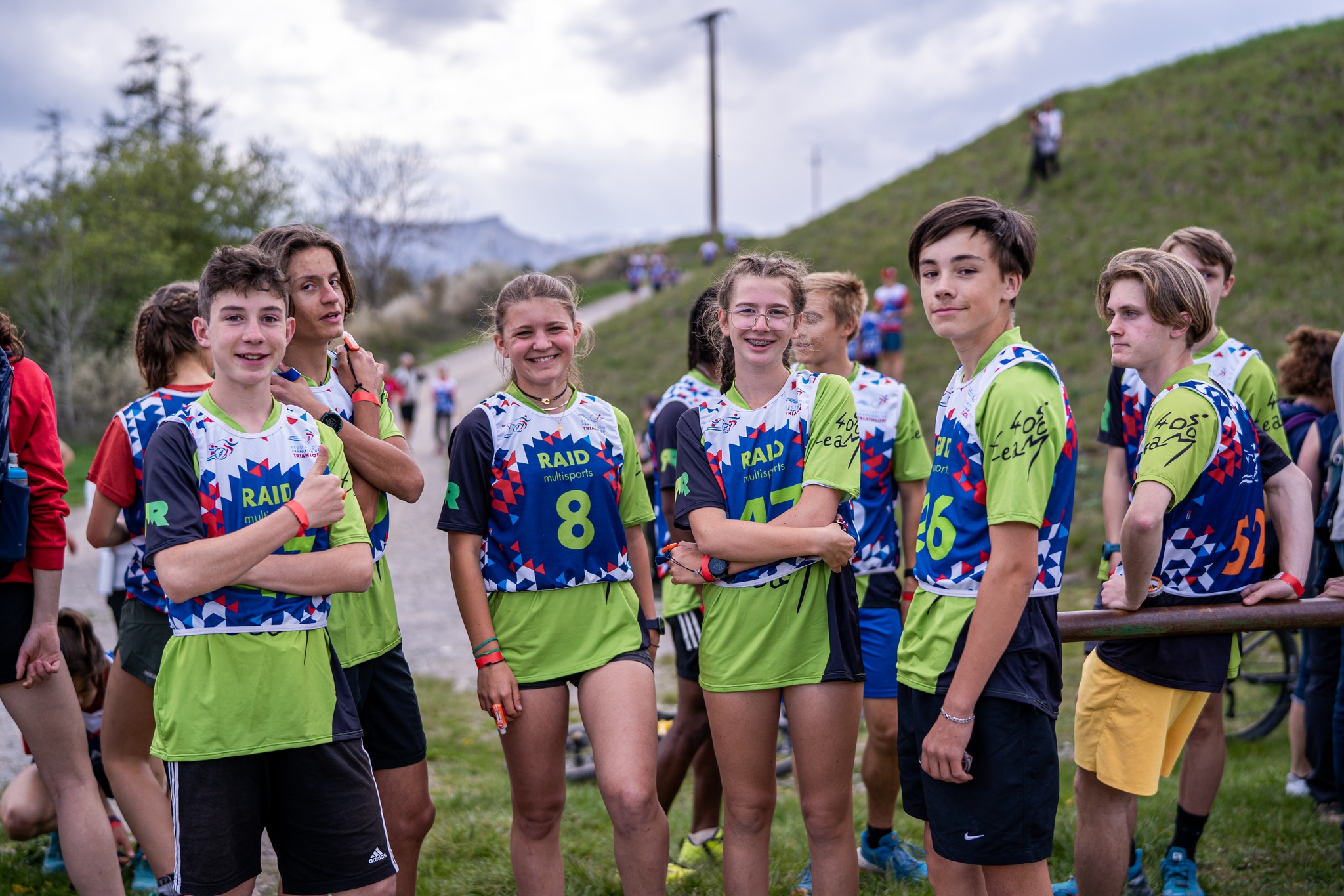 Lire la suite à propos de l’article LE RAID DES DENTELLES : Trail, VTT, CO et Tire laser !