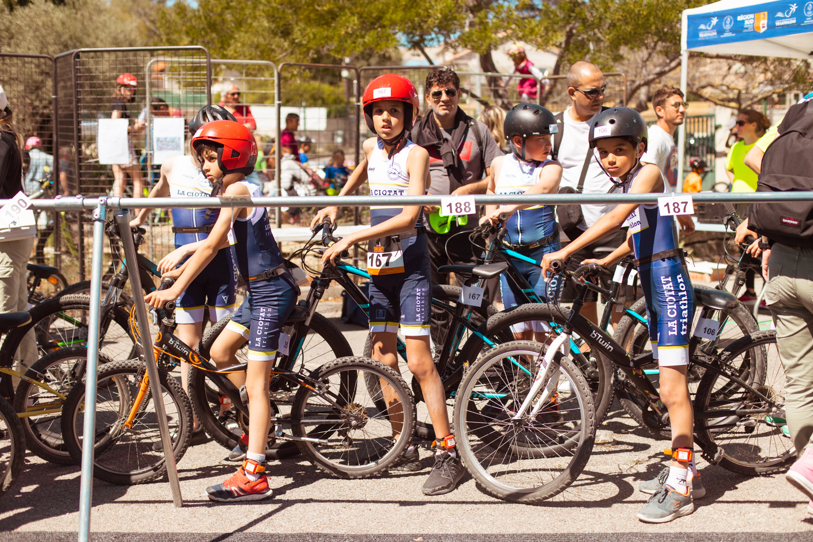 You are currently viewing LA CIOTAT : PREMIÈRE MISE À L’EAU POUR LES JEUNES